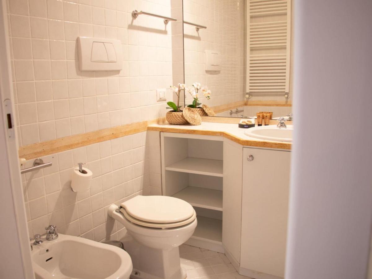 The Best Rent - Apartment Near Fontana Di Trevi Rome Exterior photo